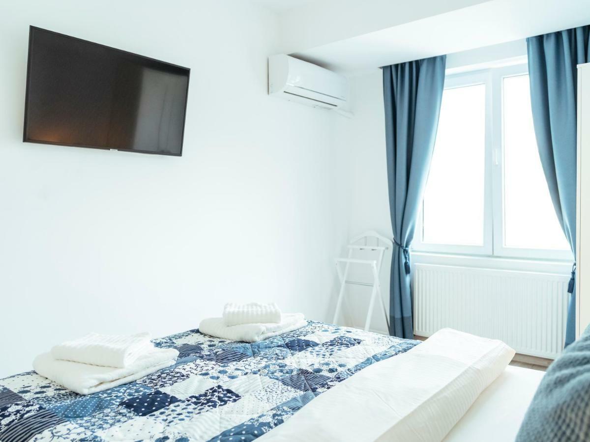 Bright And Spacious Central Apartment- Piata Amzei ブカレスト エクステリア 写真